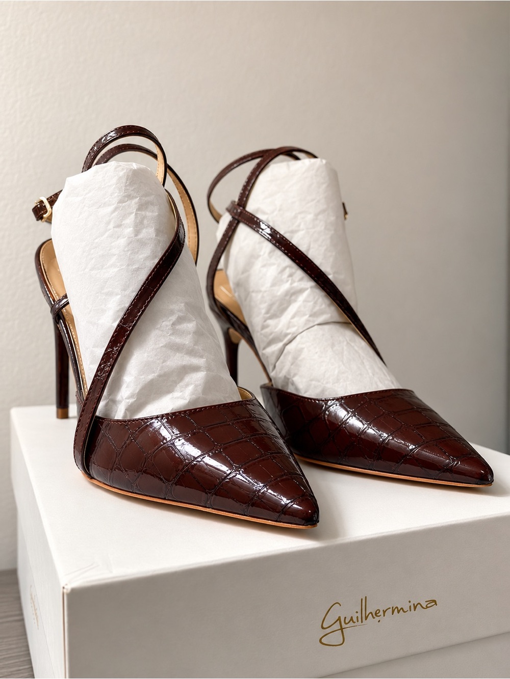 Guilhermina Brown Croc-Embossed Pointed Toe Slingback Pumps US 7